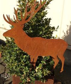 Manufacturer Large Sculpture